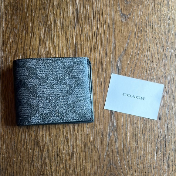 Coach Men’s Black Wallet - Picture 1 of 3